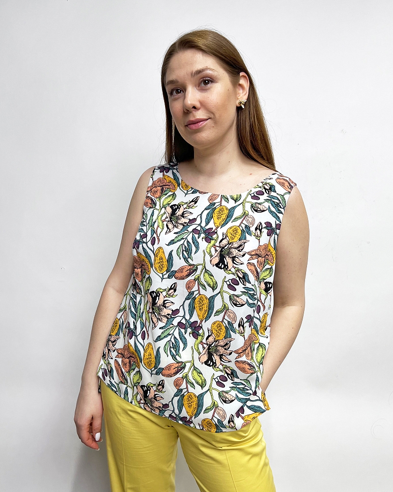 Блуза без рукавов женская, Цвет: мультиколор, принт цветы - фото